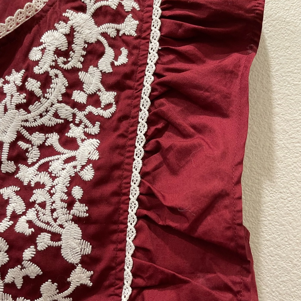 Embroidered Top - Picture 3 of 7
